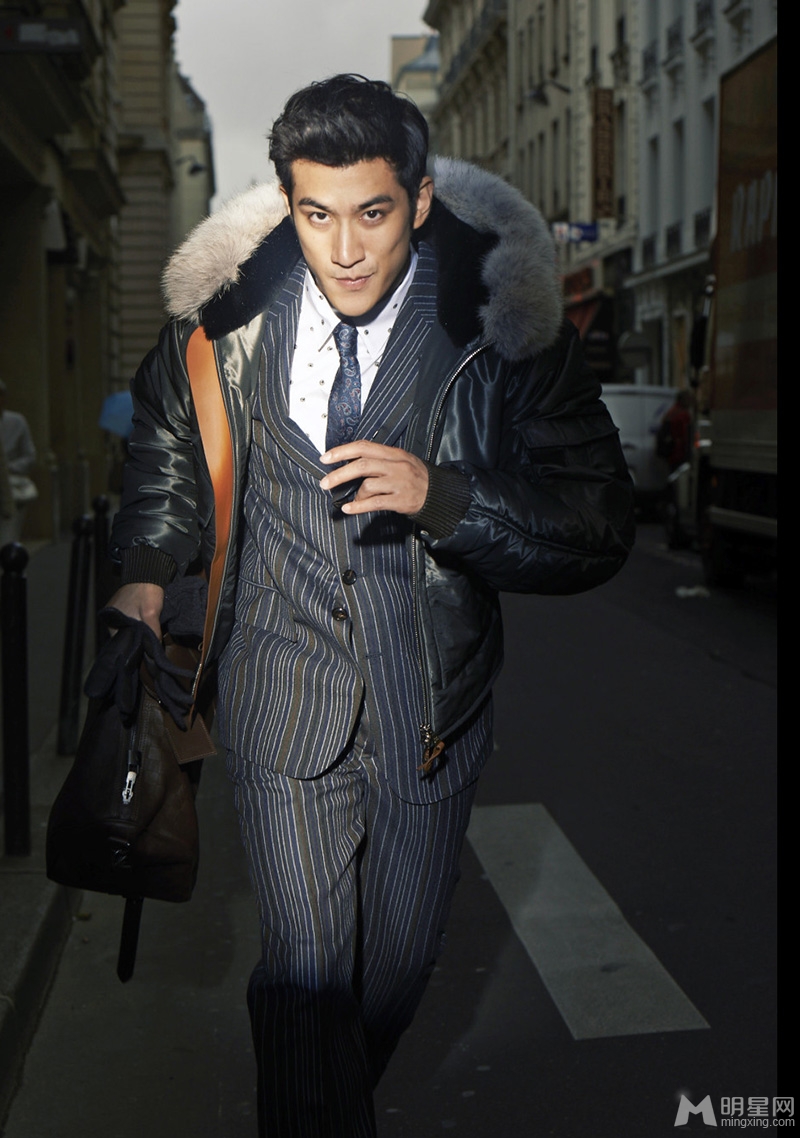 李治廷时尚写真 巴黎街头尽显魅力